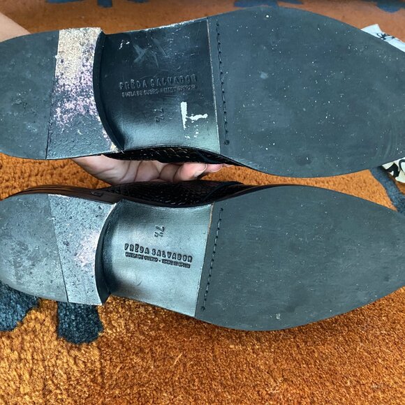 Freda Salvador Keen Black Croc Mules 7.5 - Picture 9 of 12